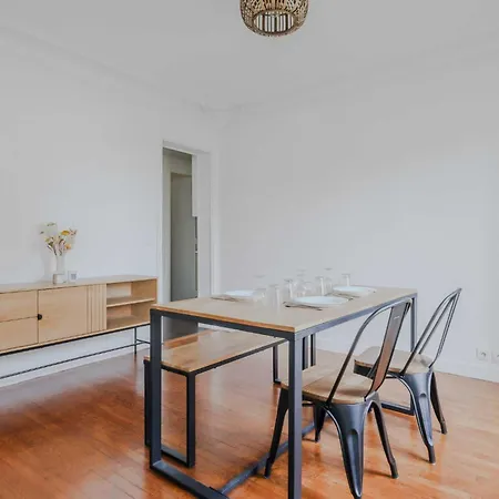 Peaceful - 1bd- 4p - Montmartre Parigi